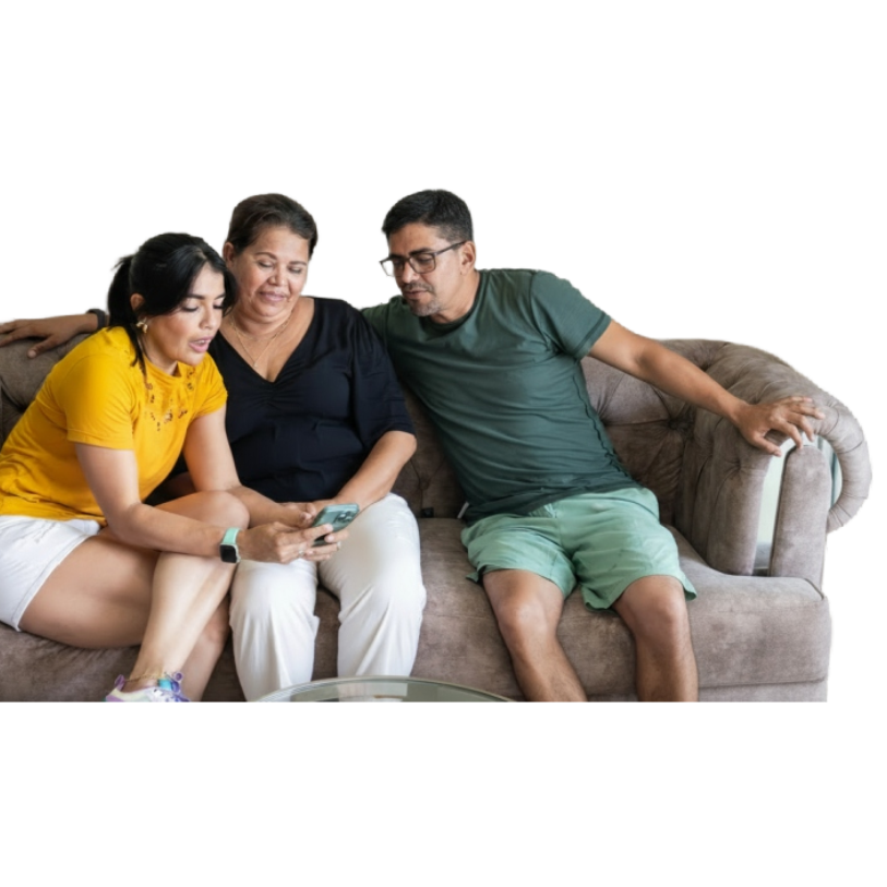 Familia feliz en IFIN Capital